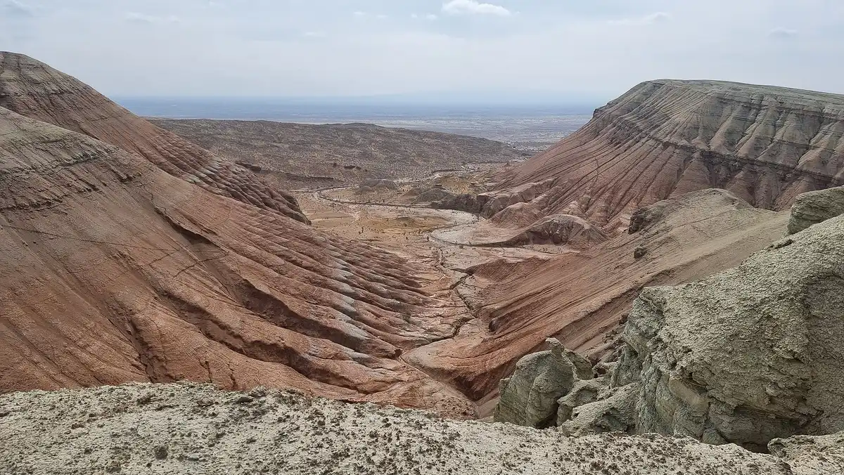 Altyn-Emel: Singing Dune & Aktau Mountains